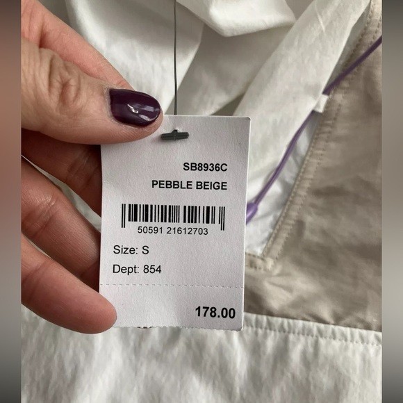 NEW! Sweaty Betty Nomad Color block Hooded Pullover Jacket. White/Tan. Size S - Picture 6 of 10